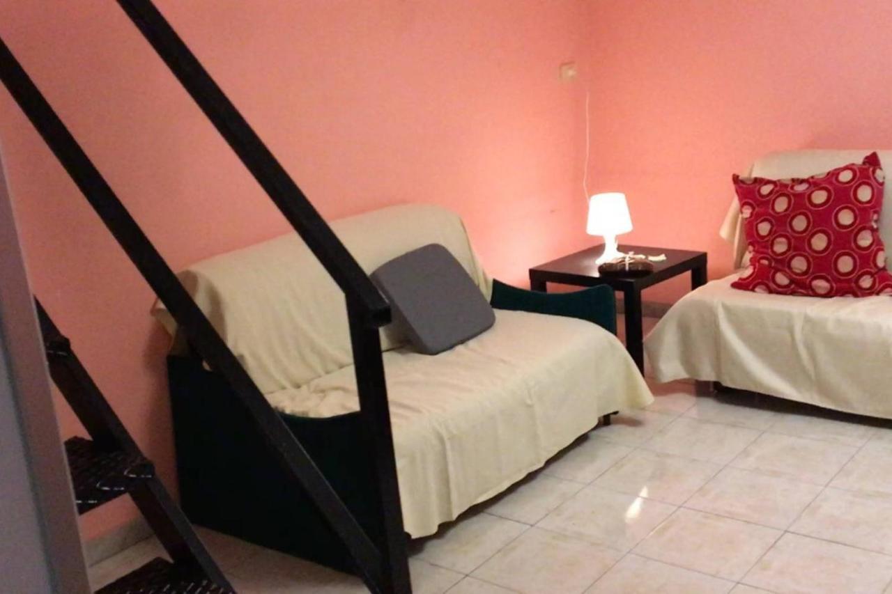 Apartment Nardones 98 Наполи Екстериор снимка