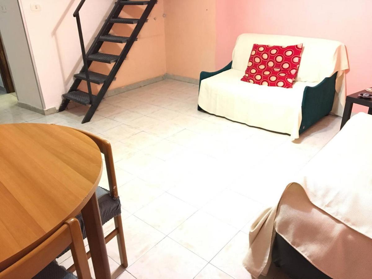 Apartment Nardones 98 Наполи Екстериор снимка